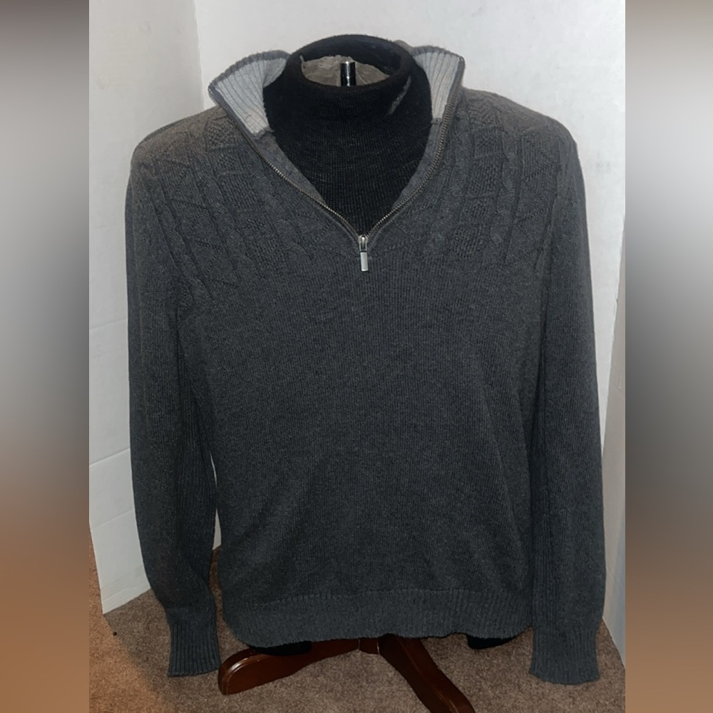 Club Room Gray 1/4 Zip Up Sweater with Ribbed Cuffs Sz med. like new